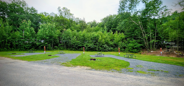 RV Sites view 1 at Pioneer Valley RV Campground